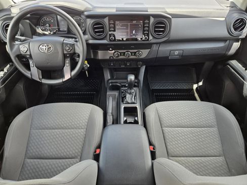 Used 2022 Toyota Tacoma SR w/ SR Convenience Package image 23