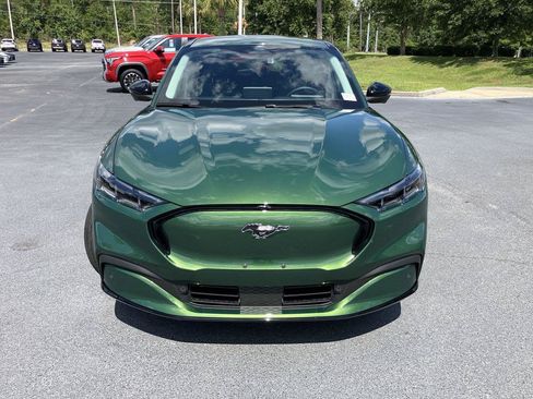 Used 2024 Ford Mustang Mach-E Premium RWD image 8
