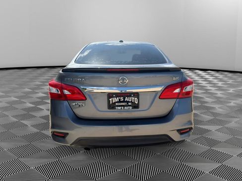 Used 2017 Nissan Sentra SR w/ SR Midnight Edition FWD image 4