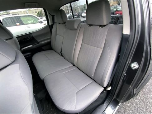Used 2019 Toyota Tacoma SR5 image 20