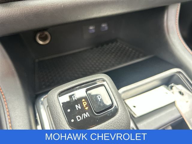 Used 2025 Nissan Pathfinder Rock Creek AWD/4WD image 15
