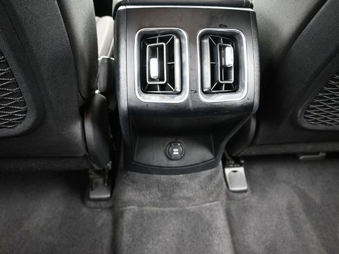 Used 2024 Kia Sorento LX image 35