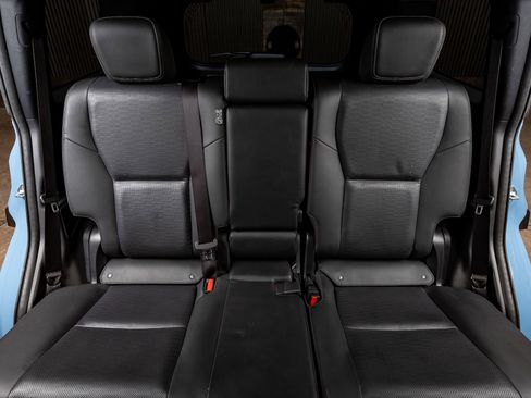 Used 2025 Toyota Land Cruiser w/ Premium Package image 32