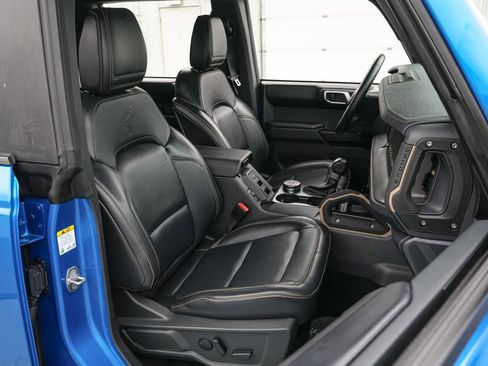 Certified 2025 Ford Bronco Badlands AWD/4WD image 28