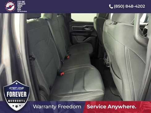 Used 2022 RAM 1500 Big Horn w/ Night Edition RWD image 30