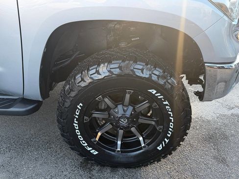 Used 2014 Toyota Tundra 1794 Edition image 32