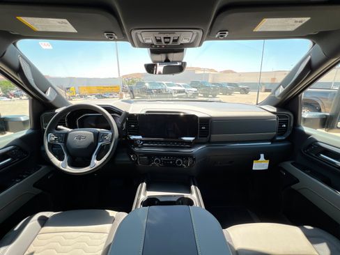 New 2026 Chevrolet Silverado 2500 ZR2 w/ LPO, Dark Essentials Package AWD/4WD image 10