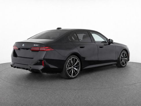 Used 2024 BMW 540i xDrive w/ Executive Package AWD/4WD image 30