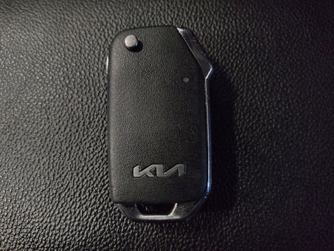 Used 2024 Kia Forte LXS FWD image 32