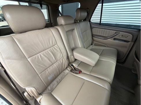 Used 2004 Toyota Sequoia Limited AWD/4WD image 20