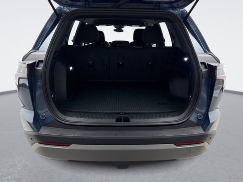 Used 2026 Chevrolet Equinox LT w/ LPO, Floor Liner Package image 22