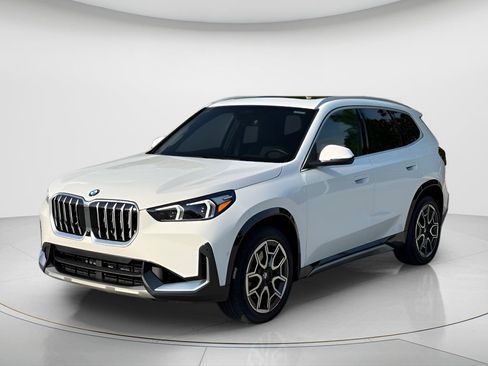 Used 2025 BMW X1 xDrive28i w/ Premium Package AWD/4WD image 1