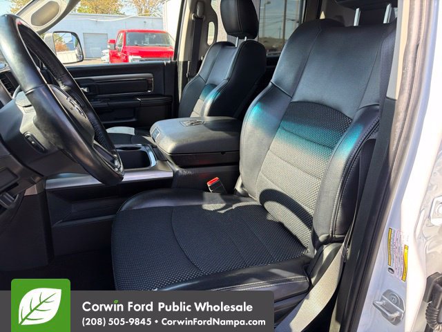 Used 2018 RAM 2500 Big Horn w/ Sport Appearance Group AWD/4WD image 26
