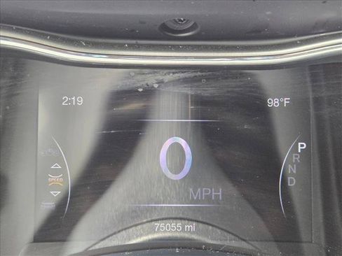 Used 2020 Jeep Grand Cherokee Limited AWD/4WD image 11