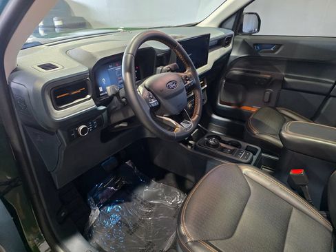 Used 2025 Ford Maverick Tremor AWD/4WD image 12
