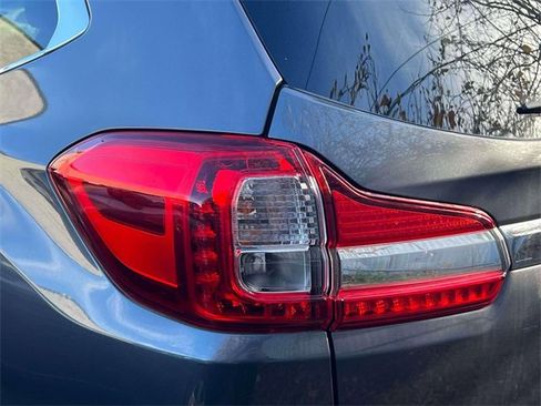 Used 2020 Subaru Ascent Limited image 8
