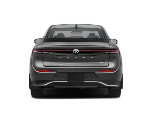 Used 2023 Toyota Crown AWD/4WD image 8