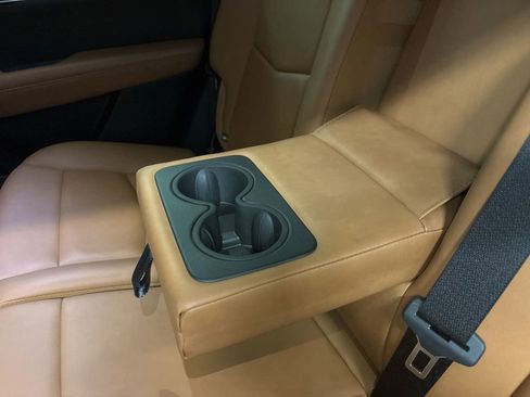 Certified 2025 Cadillac XT5 Premium Luxury image 26