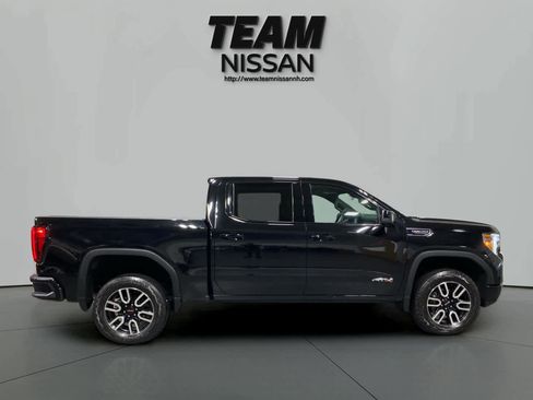 Used 2022 GMC Sierra 1500 AT4 w/ AT4 Preferred Package image 7