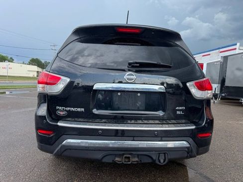 Used 2014 Nissan Pathfinder SL AWD/4WD image 6