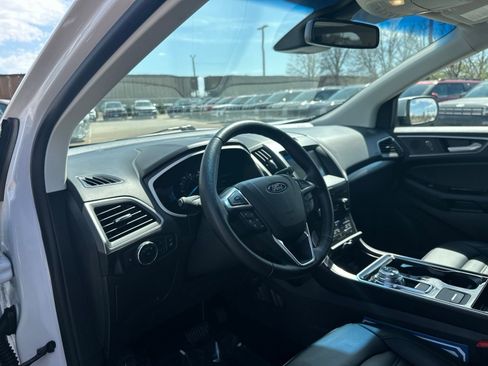 Used 2019 Ford Edge SEL w/ Equipment Group 201A AWD/4WD image 12