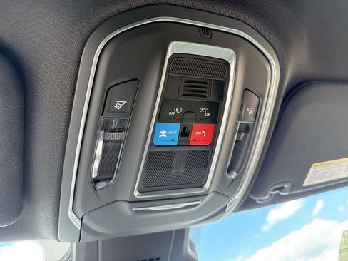 New 2026 Jeep Cherokee Laredo AWD/4WD image 15