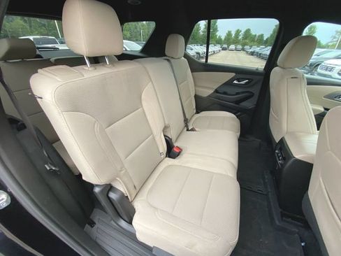Used 2023 Chevrolet Traverse LS w/ Safety Package AWD/4WD image 25