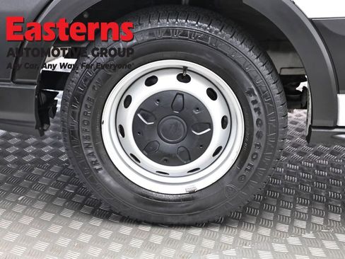 Used 2021 Ford Transit 150 Low Roof RWD image 32