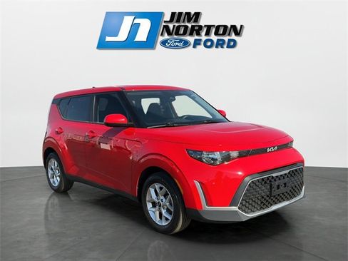 Used 2024 Kia Soul LX w/ Option Group 015 image 1