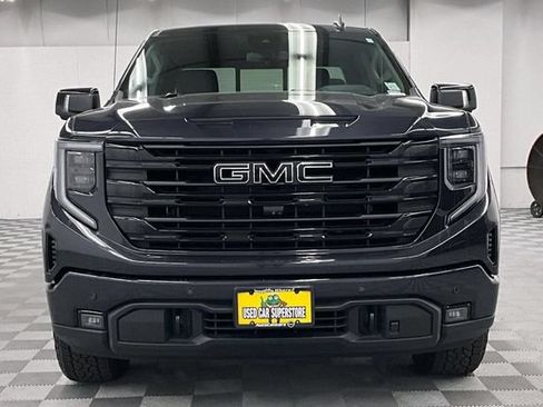 Used 2024 GMC Sierra 1500 Elevation w/ Elevation Premium Package AWD/4WD image 4