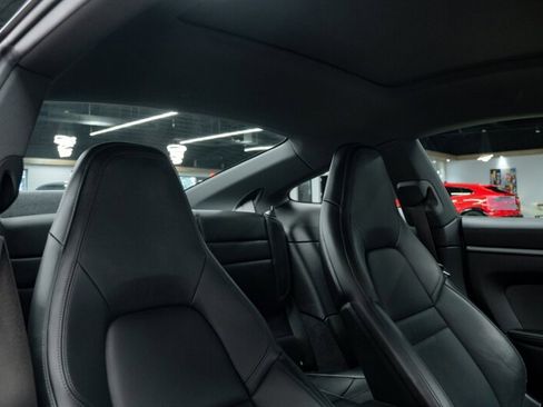 Used 2020 Porsche 911 Carrera 4S image 35