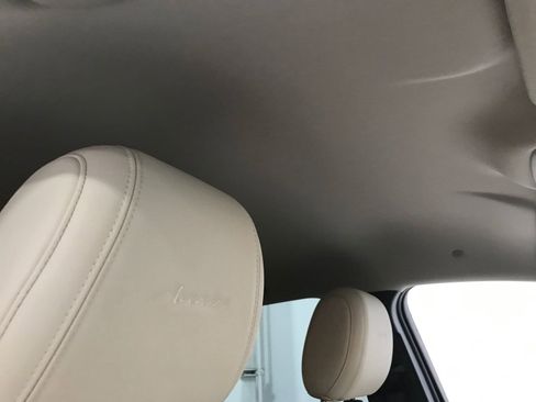 Used 2024 Buick Encore GX Avenir AWD/4WD image 23