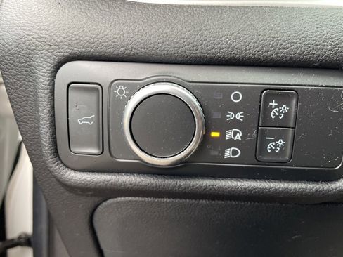 Used 2022 Ford Explorer XLT w/ Class IV Trailer Tow Package image 13