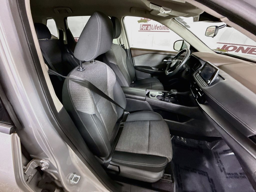 Certified 2021 Nissan Rogue SV AWD/4WD image 31