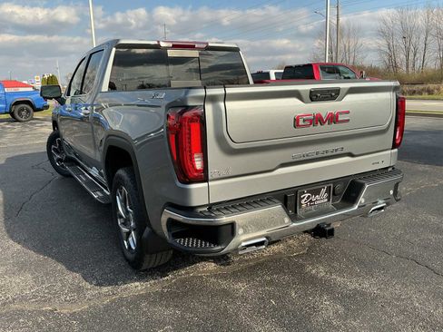 Used 2025 GMC Sierra 1500 SLT w/ SLT Premium Plus Package image 5