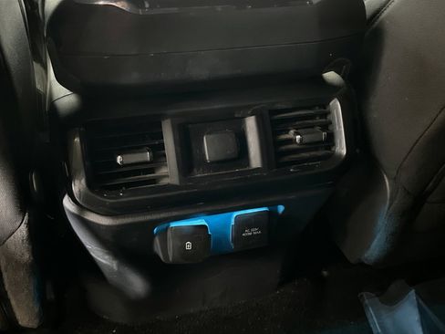 Used 2022 Ford F150 XLT w/ Equipment Group 302A High AWD/4WD image 17