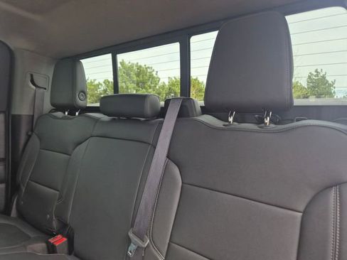 Used 2019 Chevrolet Silverado 1500 RST w/ All-Star Edition AWD/4WD image 36