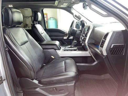 Used 2020 Ford F150 Lariat w/ Equipment Group 502A Luxury AWD/4WD image 25
