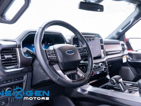 Used 2024 Ford F150 Platinum image 24