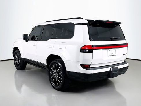 Certified 2025 Lexus GX 550 w/ Accessory Package (2T) AWD/4WD image 7
