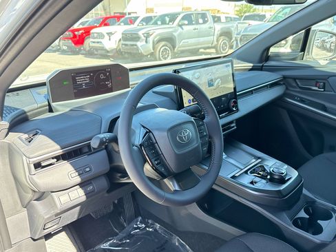 New 2026 Toyota C-HR AWD/4WD image 7