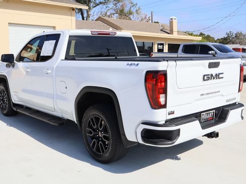 Used 2022 GMC Sierra 1500 Elevation w/ LPO, Elevation Black Package image 6