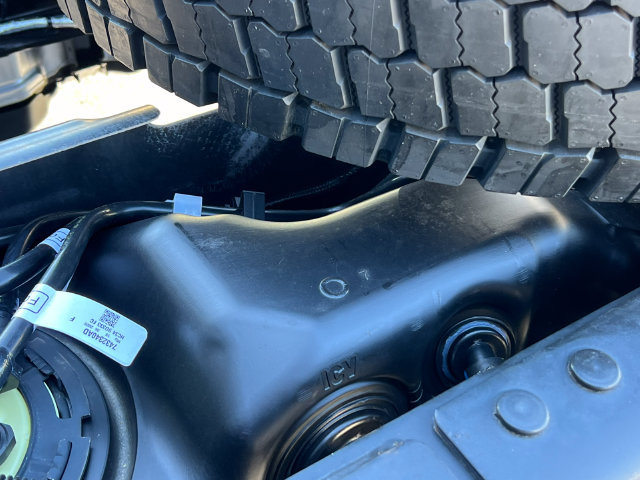 New 2026 Ford F550 4x4 Crew Cab w/ XLT Value Package image 13