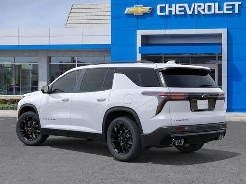New 2026 Chevrolet Traverse LT w/ Midnight/Sport Edition FWD image 3