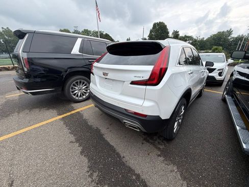 Used 2023 Cadillac XT4 Premium Luxury w/ Sun And Sound Package AWD/4WD image 6