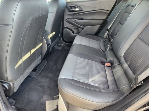 Used 2025 Chevrolet Trax LT image 23