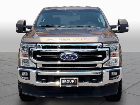 Used 2021 Ford F250 Lariat w/ Lariat Value Package AWD/4WD image 4