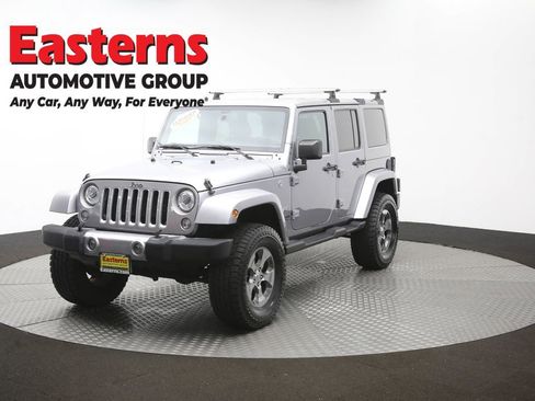 Used 2017 Jeep Wrangler Unlimited Sahara w/ Max Tow Package AWD/4WD image 57
