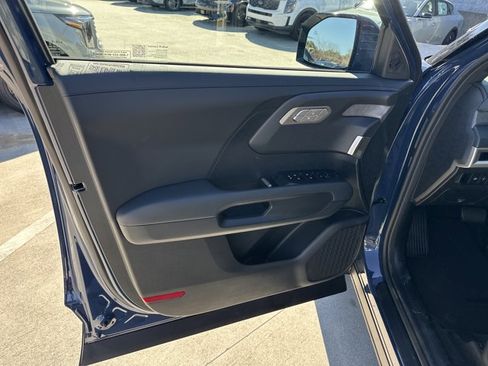 New 2027 Kia Telluride EX image 11