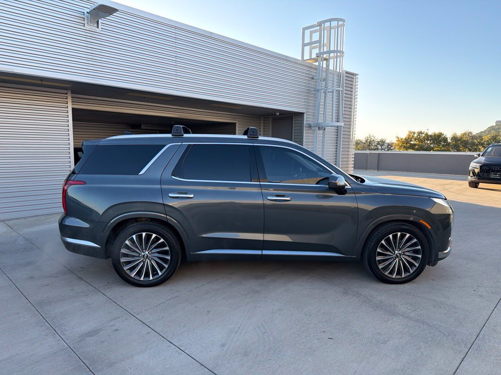 Used 2023 Hyundai Palisade Calligraphy FWD image 7